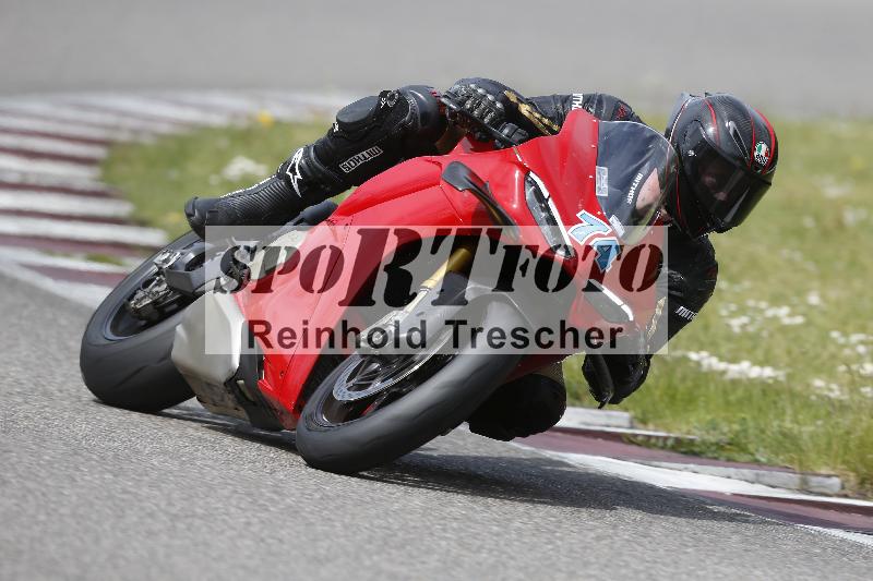 /10 20.04.2026  Pluess Moto Sport ADR/Freies Fahren/74